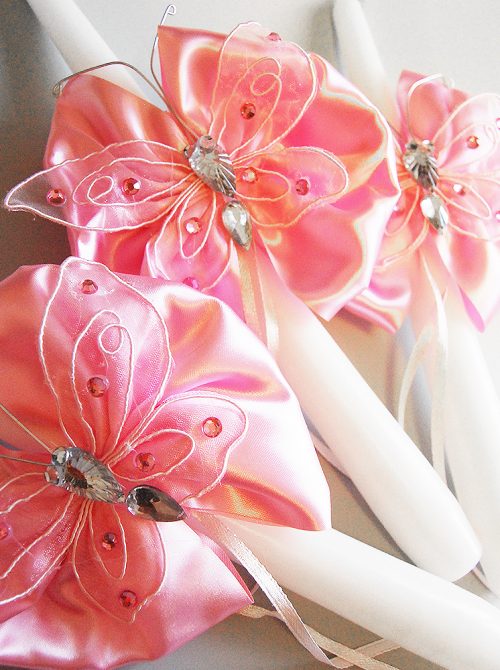 Set lumanari cristelnita cu floricele si fluturi roz 1
