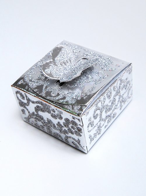Marturie nunta cutie argintie cu fluturas
