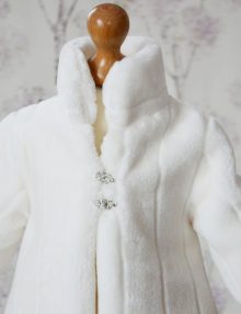 Hainuta pentru botez Anais