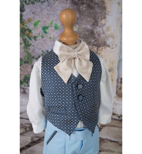 Costumas botez Alfredo 4