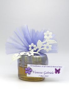 Marturie botez borcanel cu miere sau arahide glazurate cu organza lila si dantela eleganta
